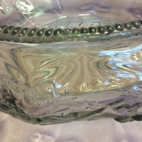 FINAL SALE PRICE Grape Clusters and Leaves Glass Bowl - Picture 4 of 4